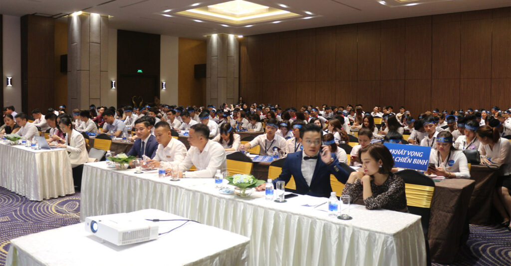 Hơn 200 Chiến Binh Sales CoreRealty & Sàn Liên Kết Tại Buổi Kick Off