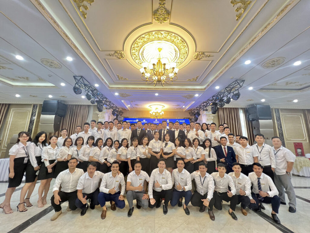 Hội nghị Tổng kết kinh doanh 06 tháng đầu năm 2022 và Chiến lược kinh doanh 06 tháng cuối năm 2022