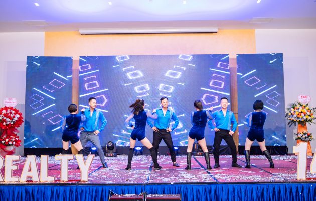 Tiết mục nhảy Sexy dance của Core Kinh Bắc